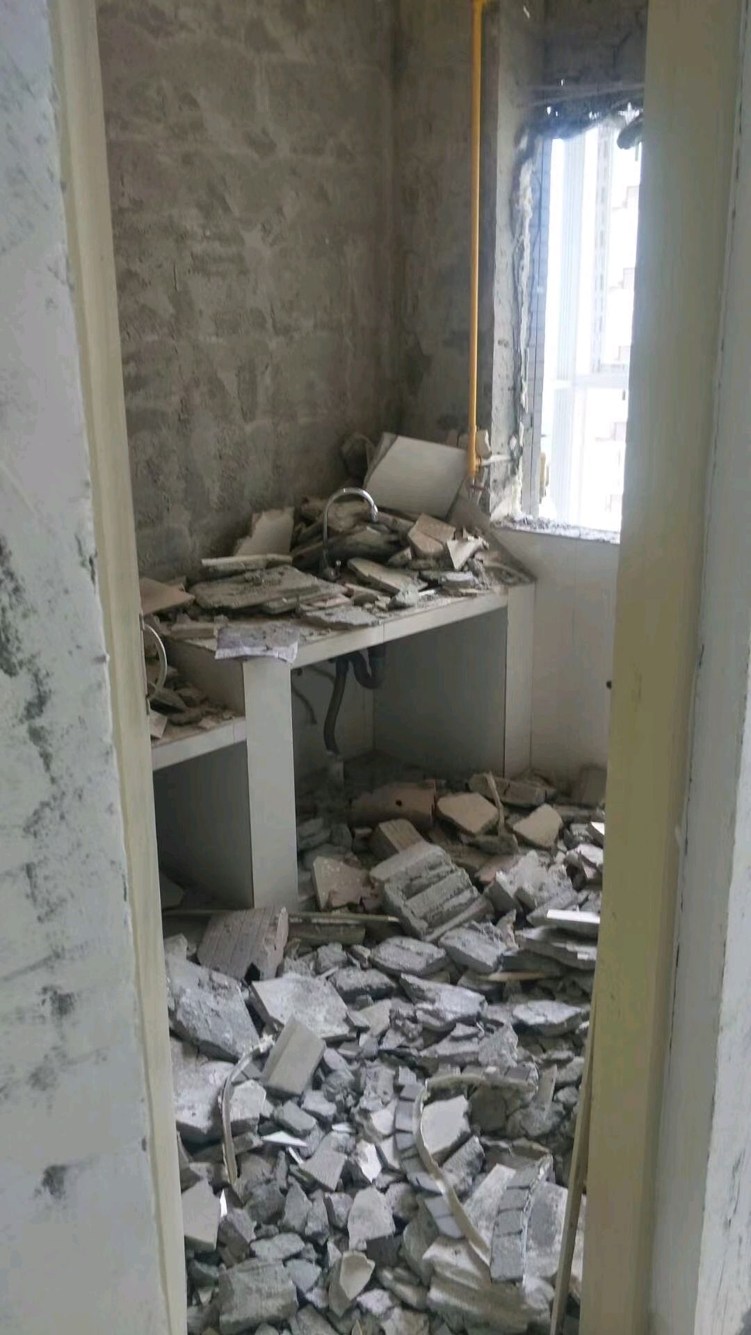 墙体拆除,拆墙,